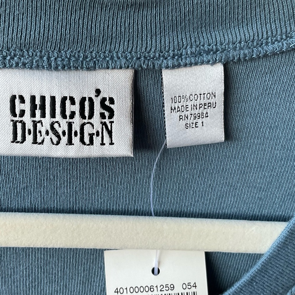 Chico’s Design Apparel Bliss Short Sleeve Tee Arctic; NWT; M/8 - Picture 6 of 10
